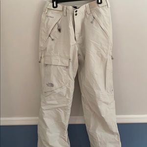 North face women’s size large snow pants
